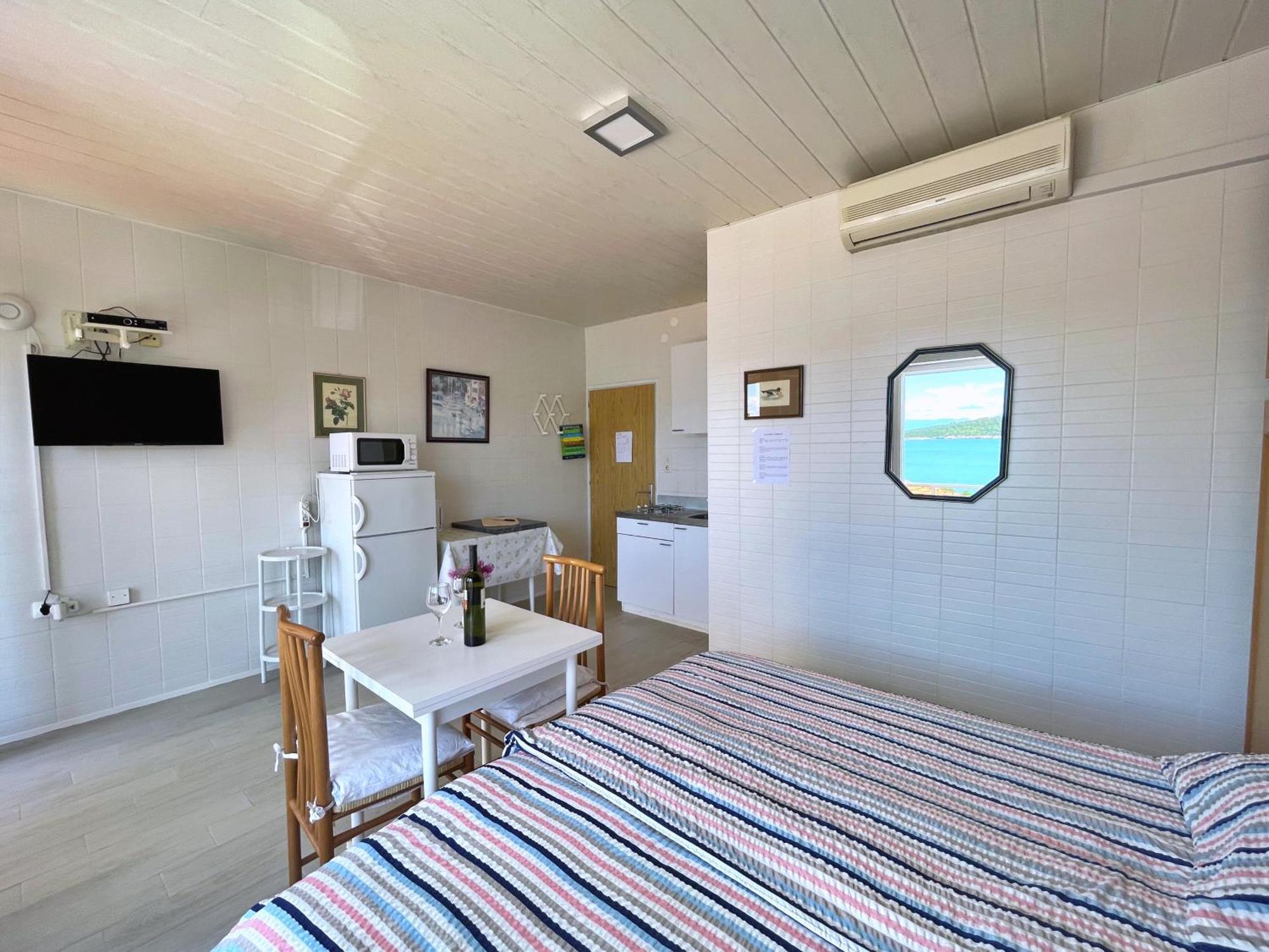 Apartments Nada Silo  Luaran gambar